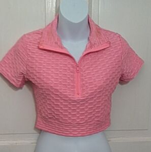 🛍️ BUNDLE ONLY 🛍️Pink Textured Short Sleeve Crop Top